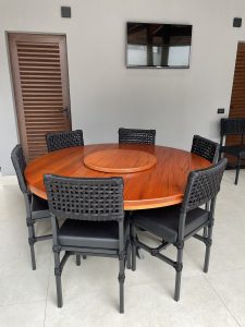 Mesa Virola 2,50mX0,90cm com 10 Cadeiras Rattan
